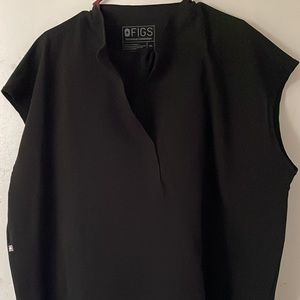 Figs 2xl Rafael top & xl kade bottoms